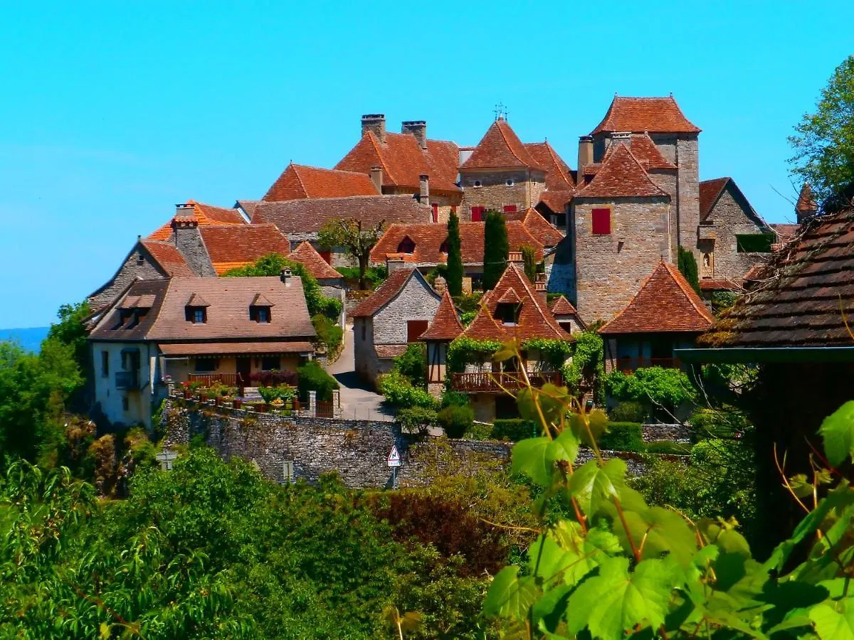 La Chomiarde Bed & Breakfast Saint-Medard-de-Presque